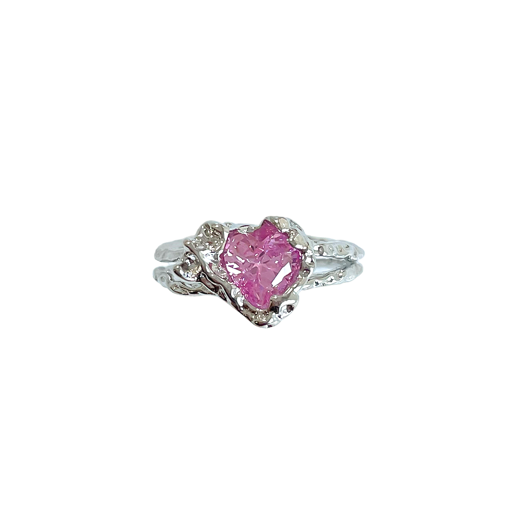 Rough Line Heart Ring
