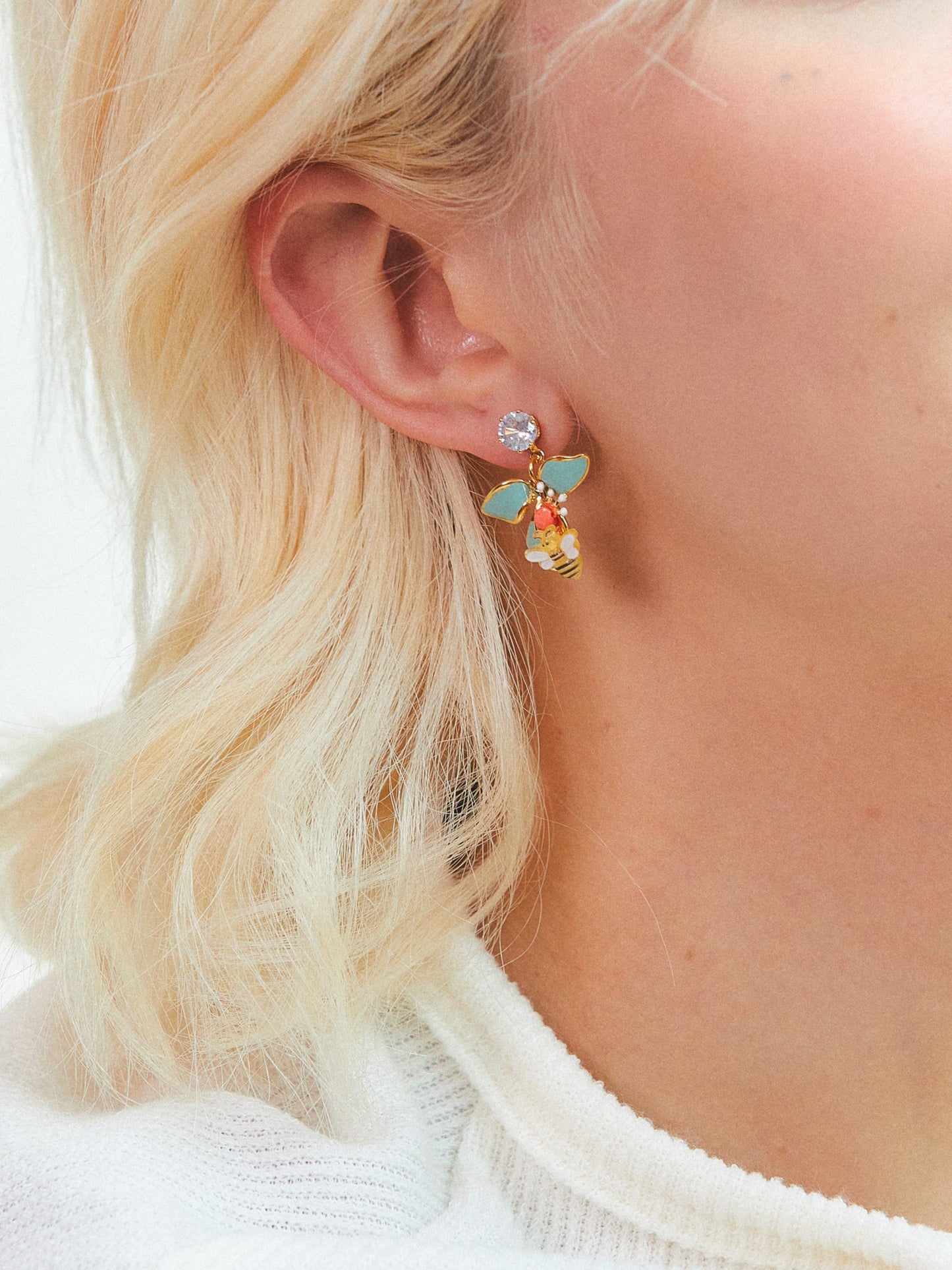 Bee & Jelly Flower Mismatched Earrings