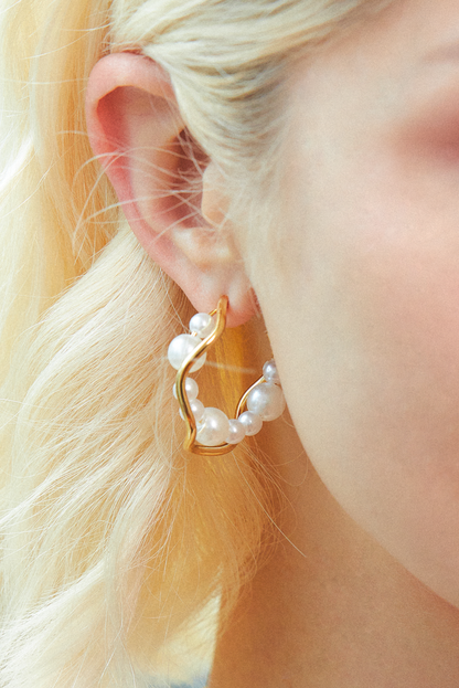 Golden Wave Pearl Earrings