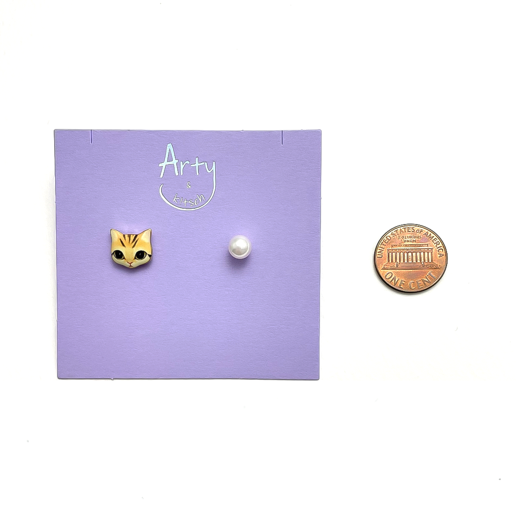 Cat & Pearl Mismatched Studs