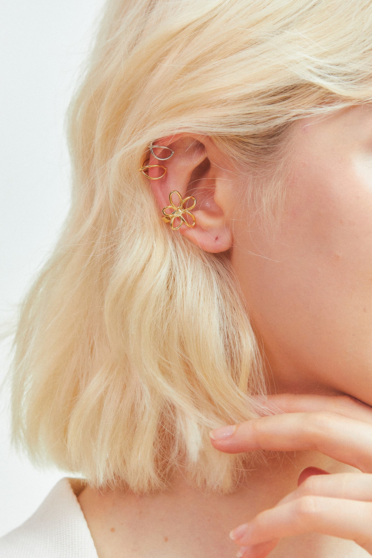 Flower Line Ear Cuff