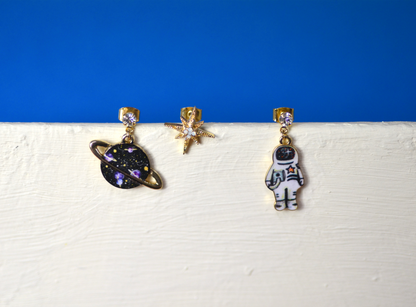 Astronaut & Planet (black & white) Earrings – Set of three