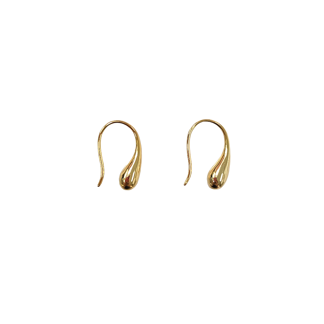 Sleek Water Drop Earrings